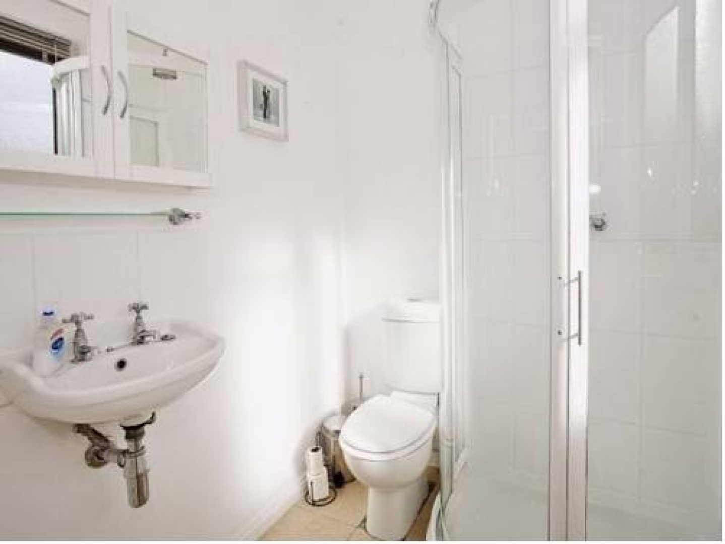 Roban House Guest House