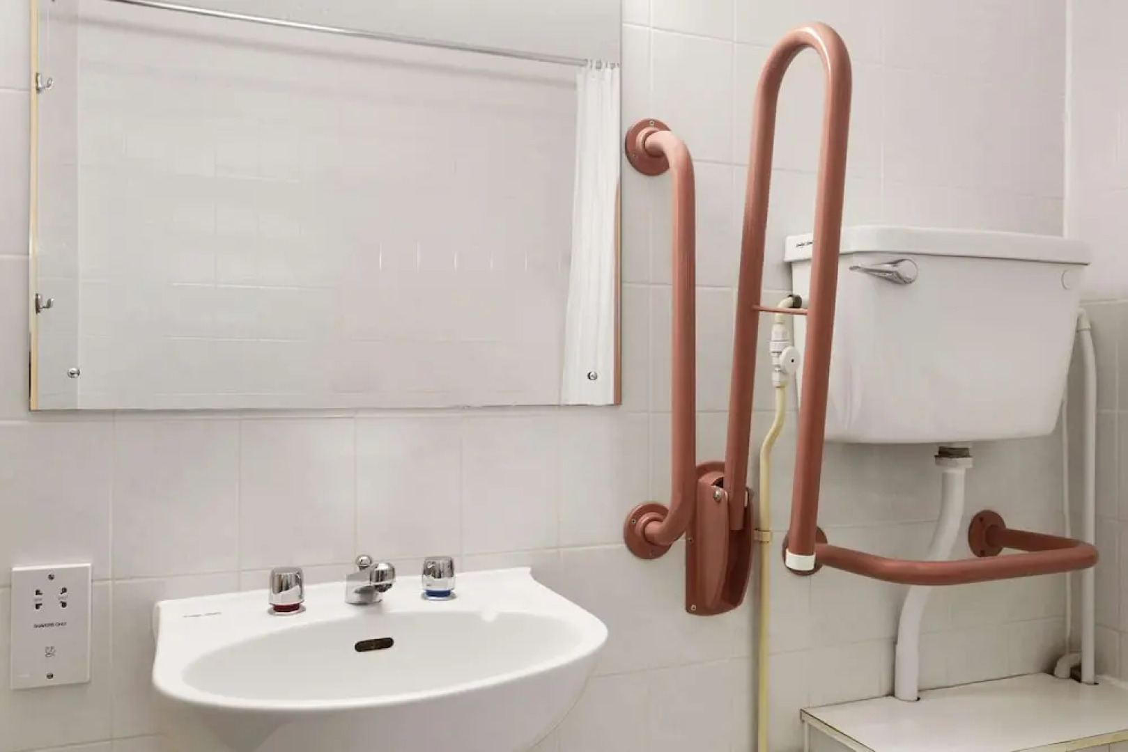 Days Inn Sevenoaks Clacket Lane