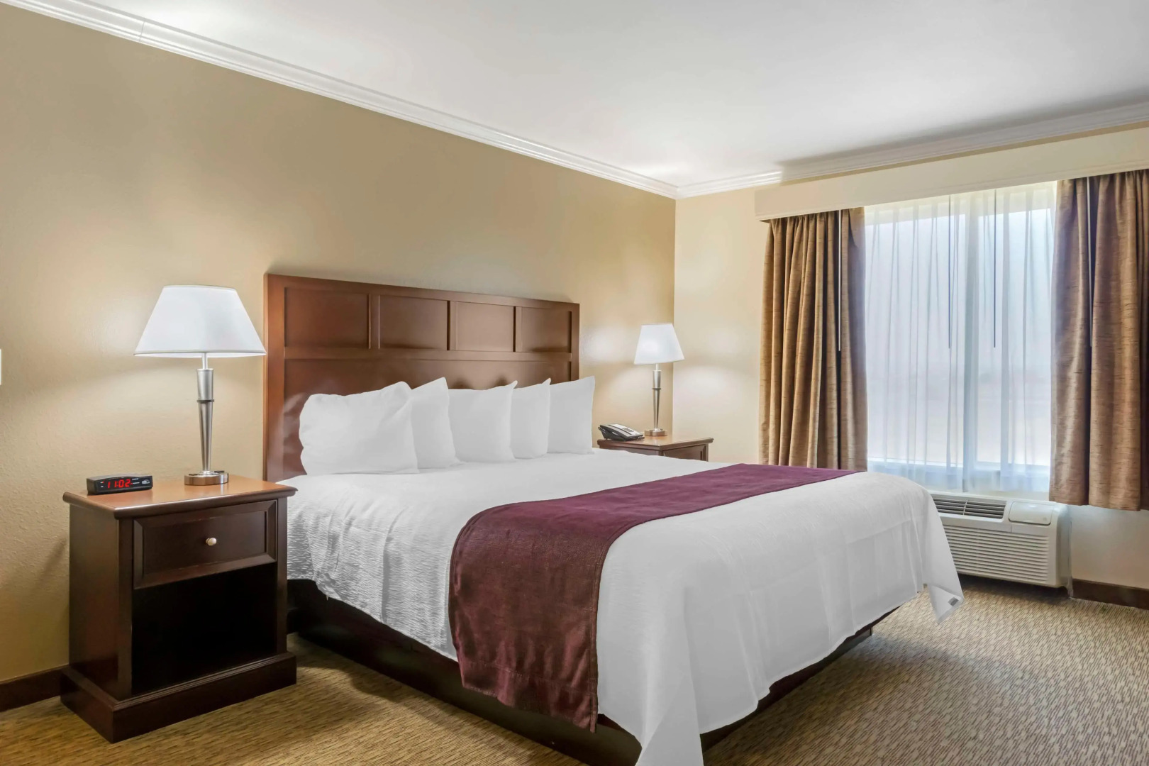 Best Western Plus Grapevine Inn