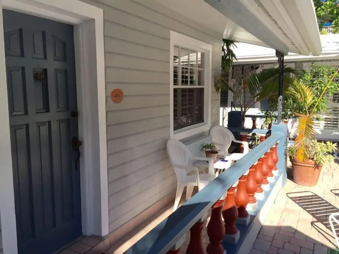 Coral Reef Guesthouse