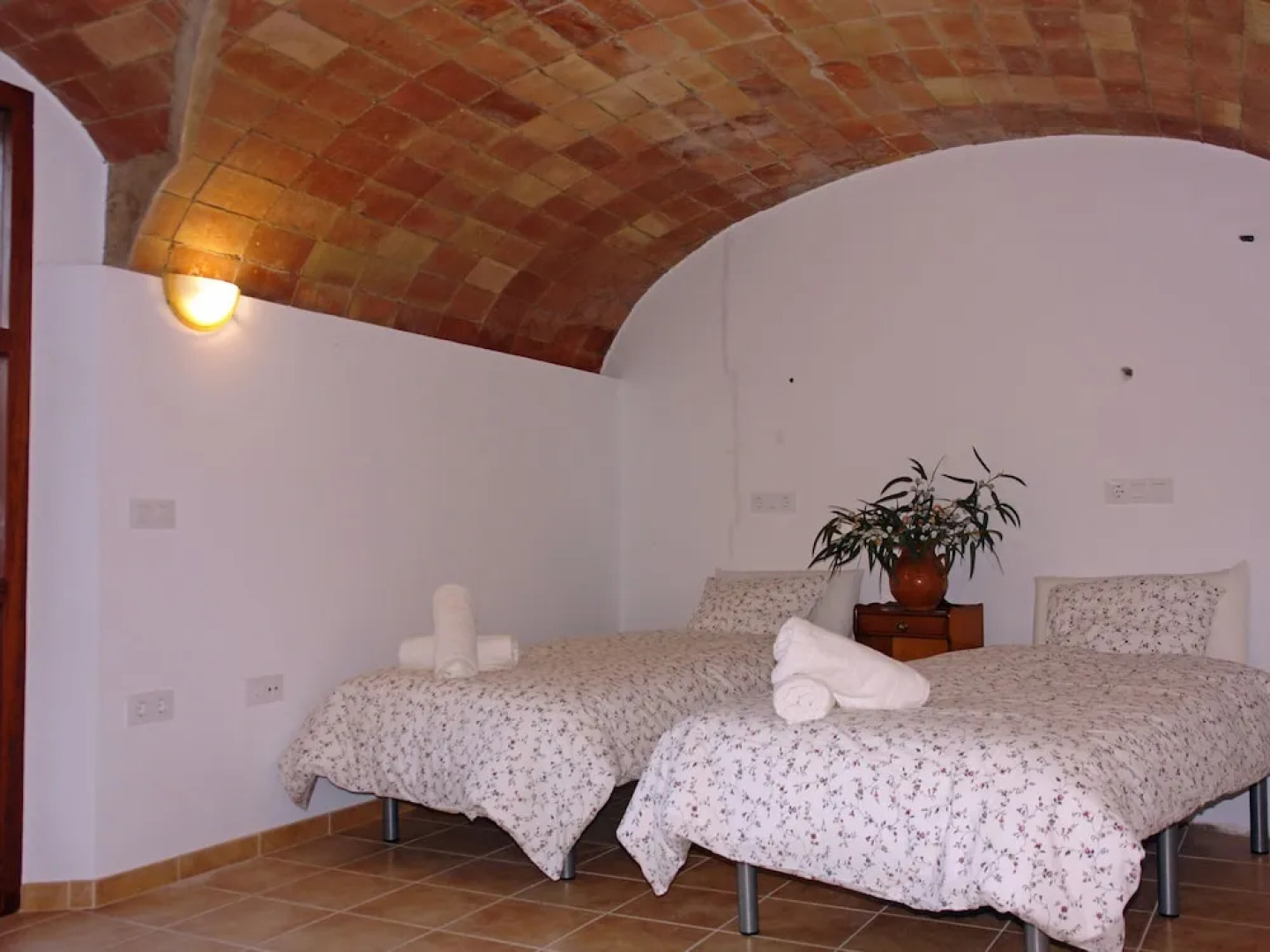 Rustic Holiday Home in Catalonia With Swimming Pool