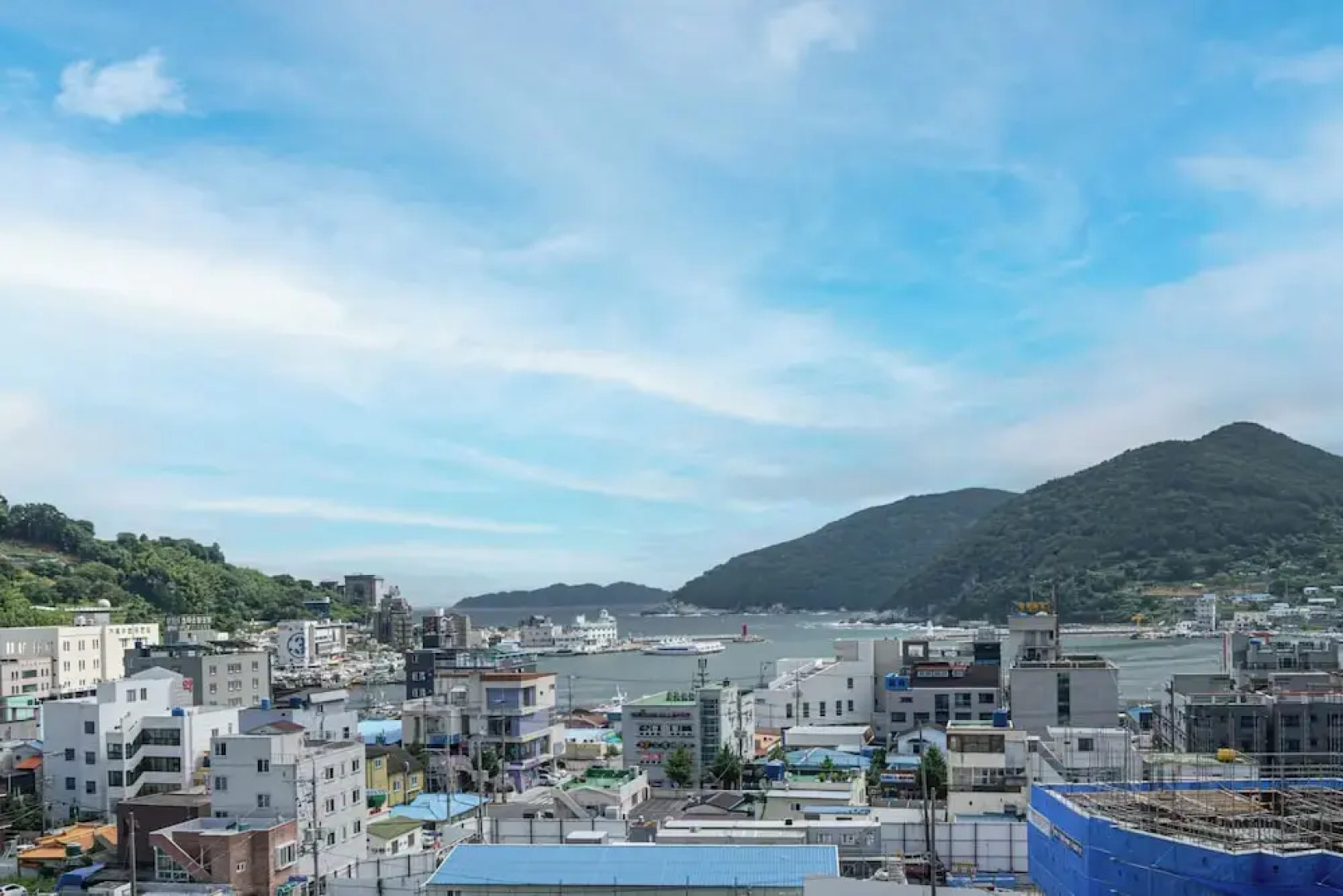 Geoje-Si Hound Hotel Jangseungpo