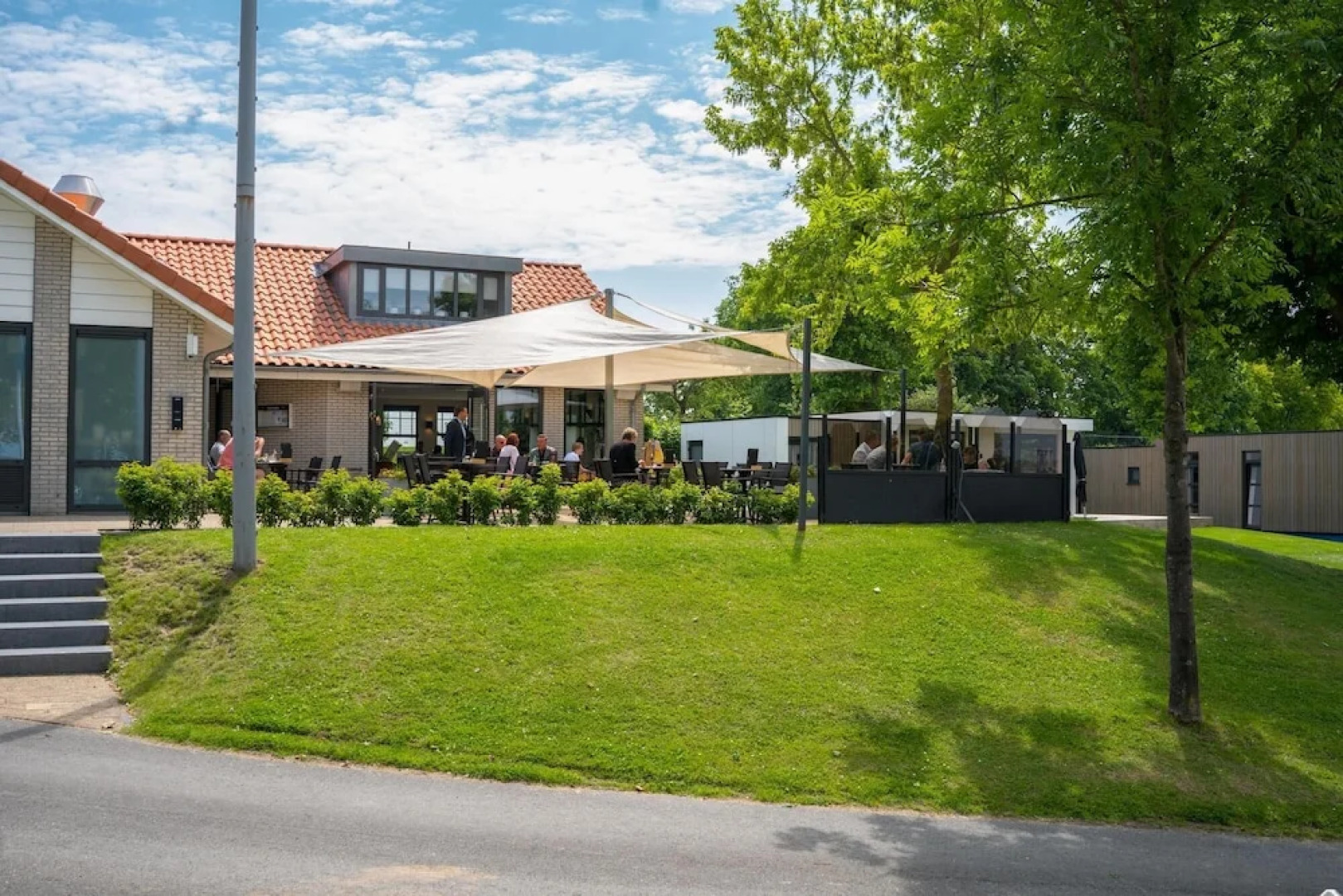 Tiny River House 2 Guest