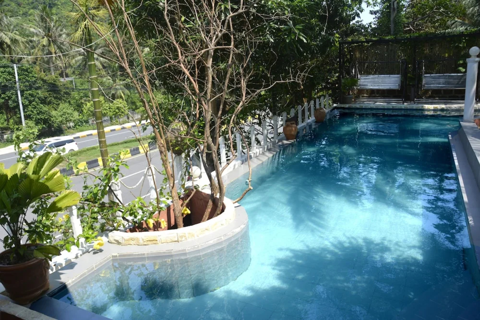 Tropical Hill Kep