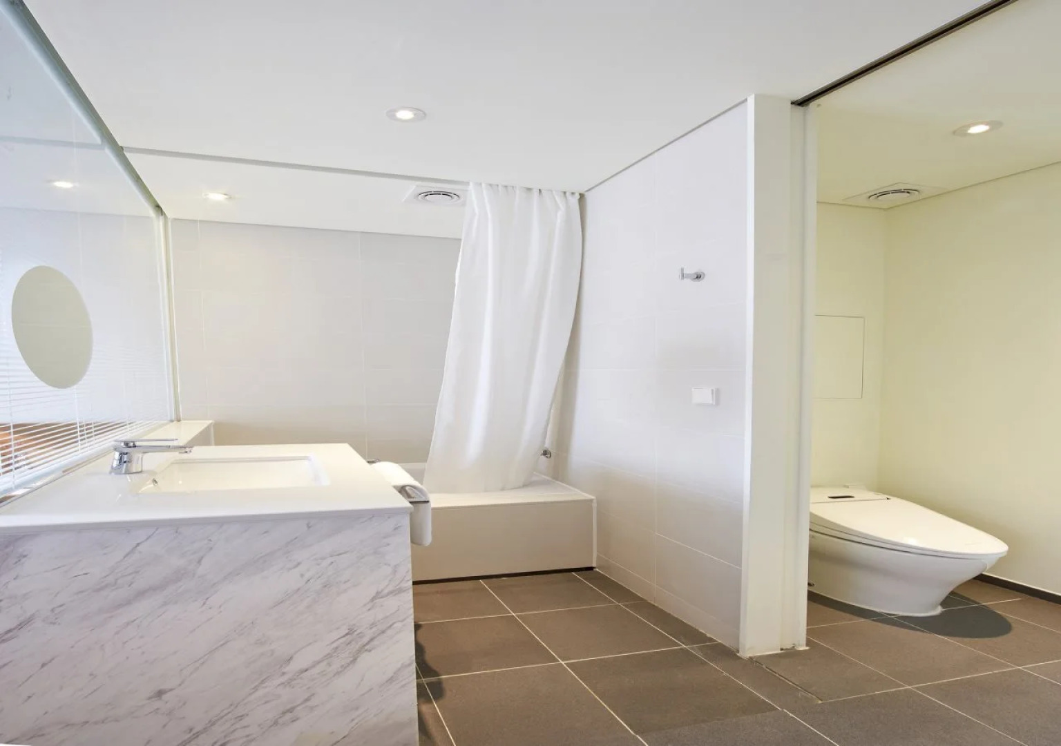 Seoul Hotel ShinShin Myeongdong