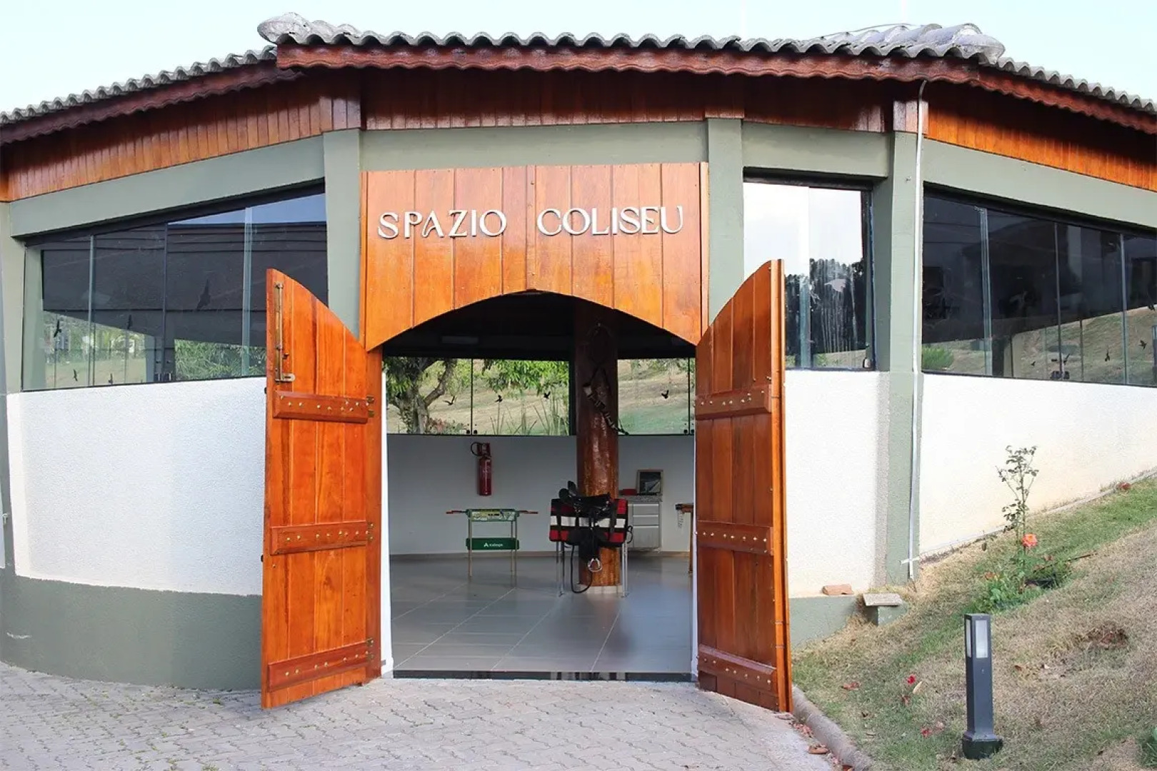 Bristol Villaggio Rosa Arujá