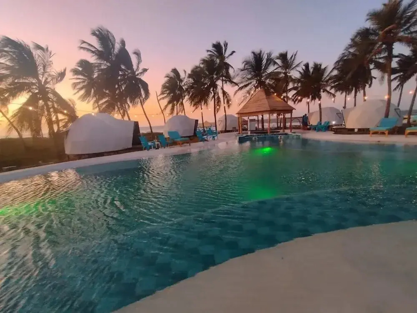 Aqua Breeze Glamping