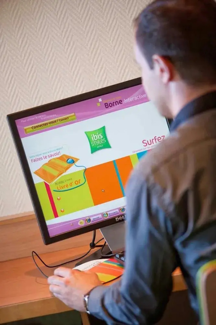 Express By Holiday Inn Hotel Hotel