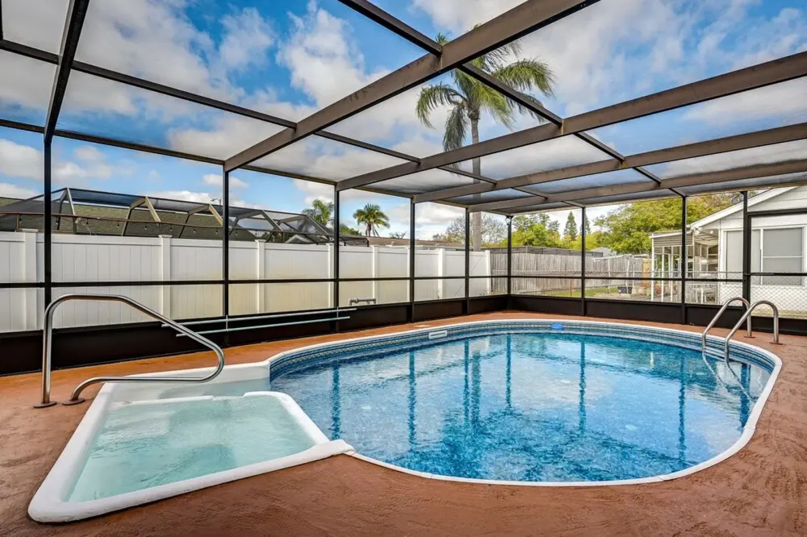 Port Richey Home w/ Pool, Near Beach Park!