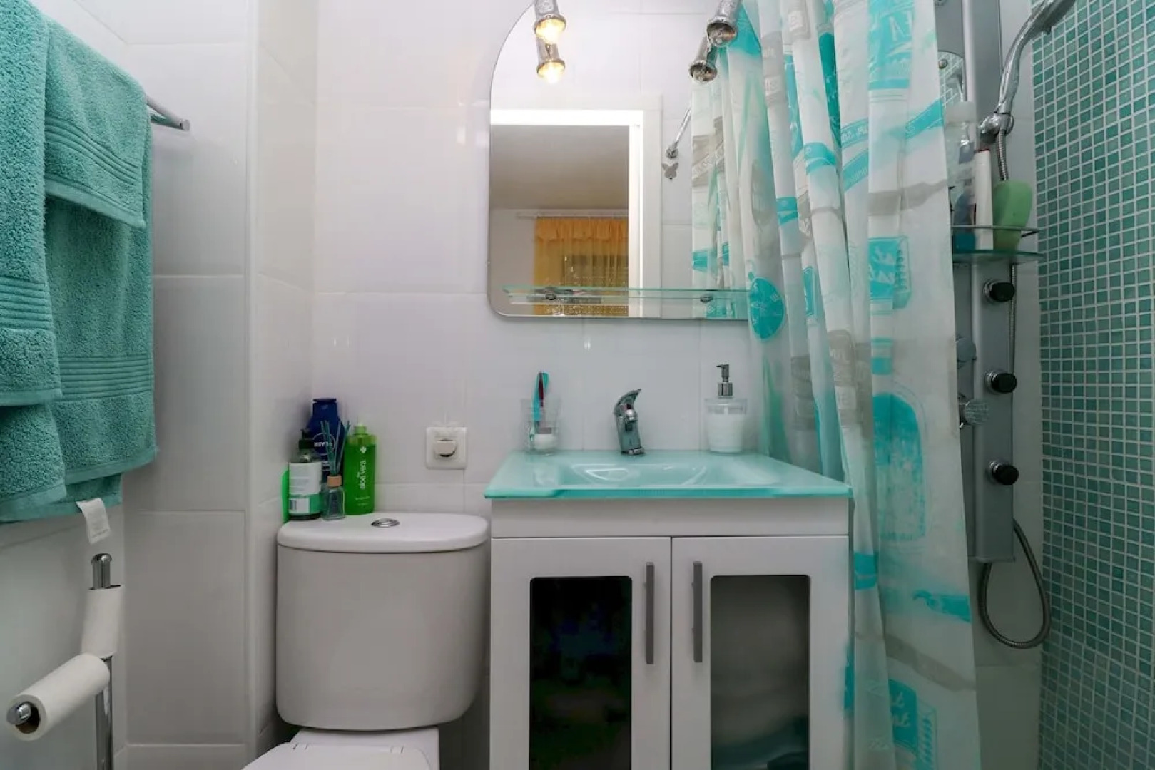 La Costa Paradise - Amazing Beachfront Apartment, Glazed Terrace With Sea Views