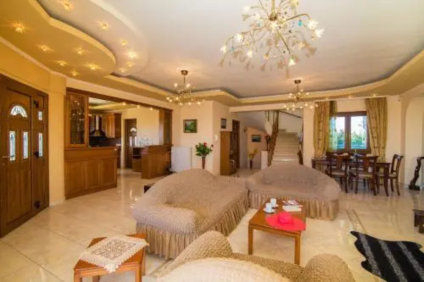 Kondarini's Sea View Studios