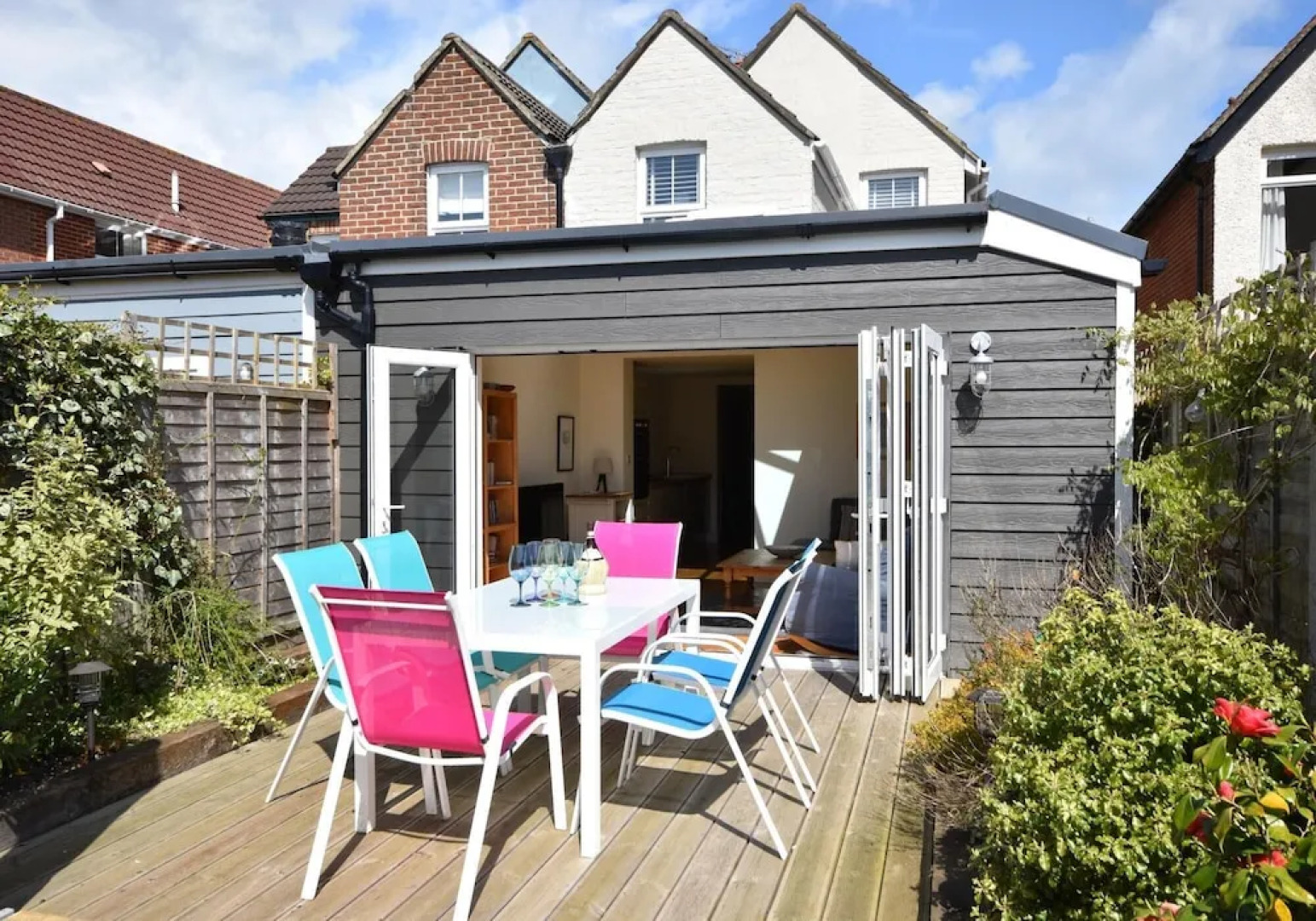 Blackberry 4 Bed Bembridge Holiday Home (Sleeps 6 Adults and 2 Children)