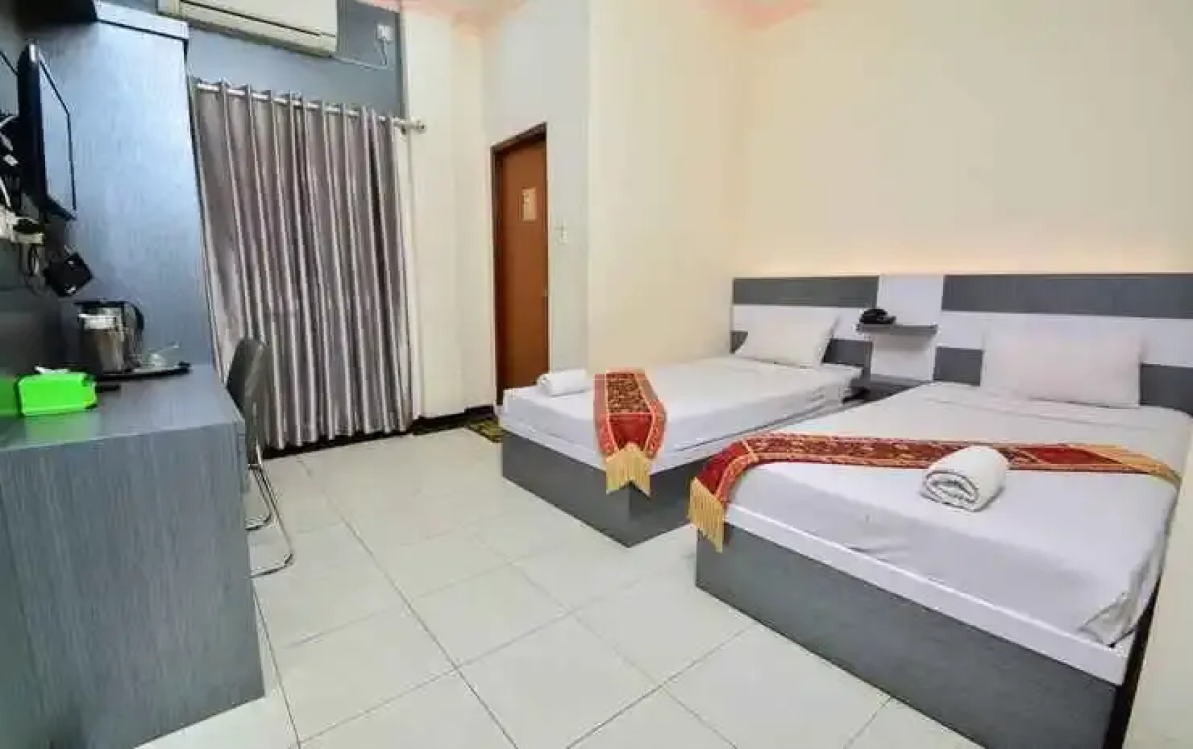 Grand Jamrud 1 Hotel