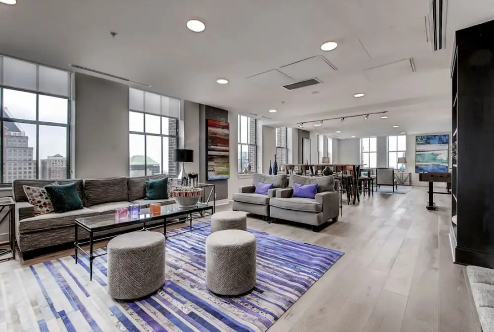 Global Luxury Suites at Light Street