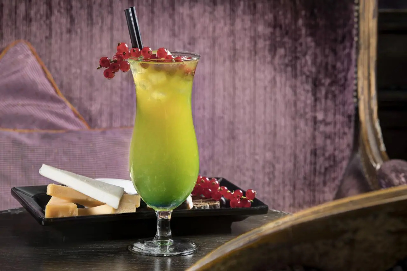 The Pavilions Amsterdam, The Toren