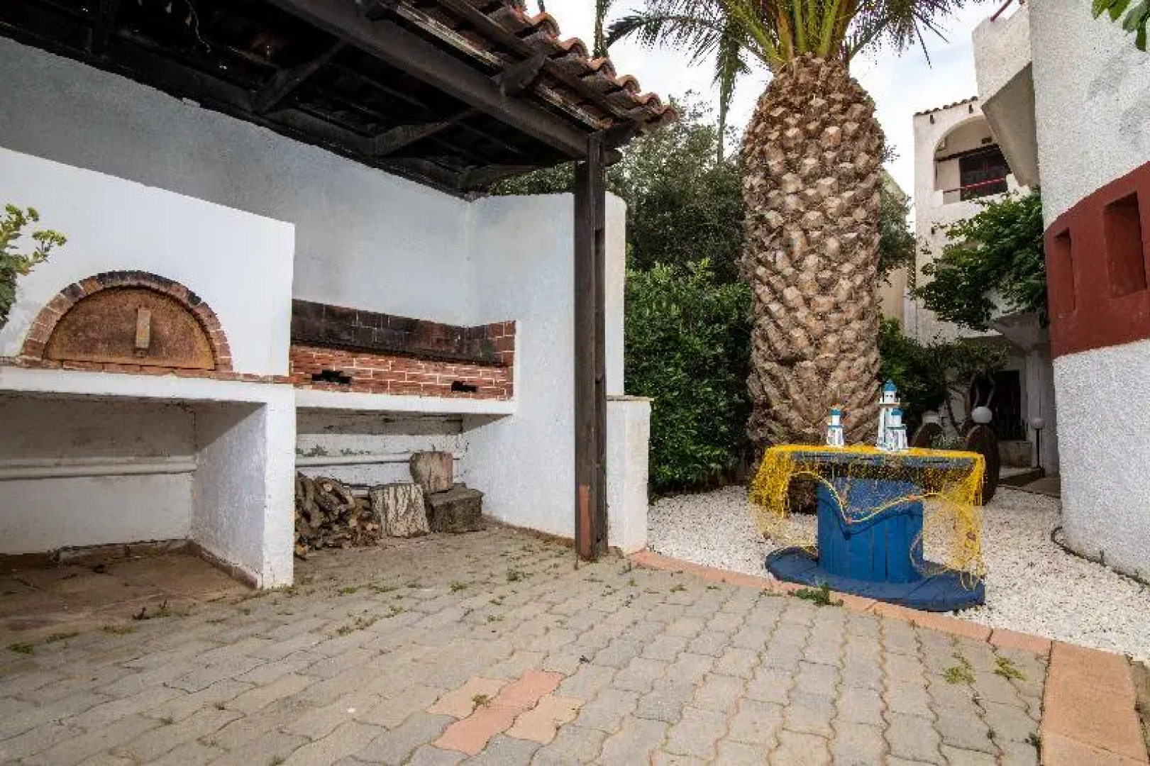 Irilena Apartments Gournes by Checkin