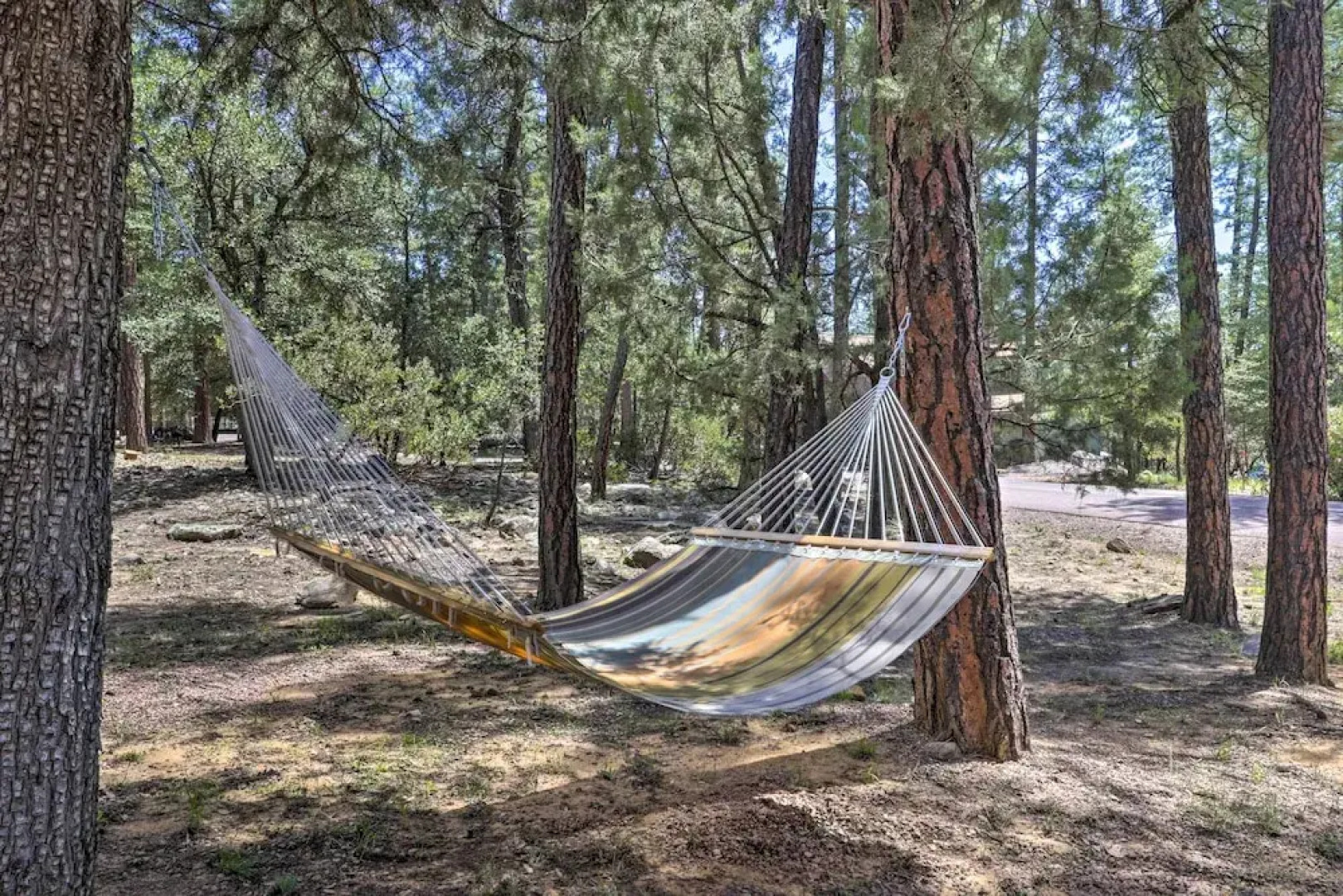 'hilda's Cabin' Mtn-view Retreat in Pine!