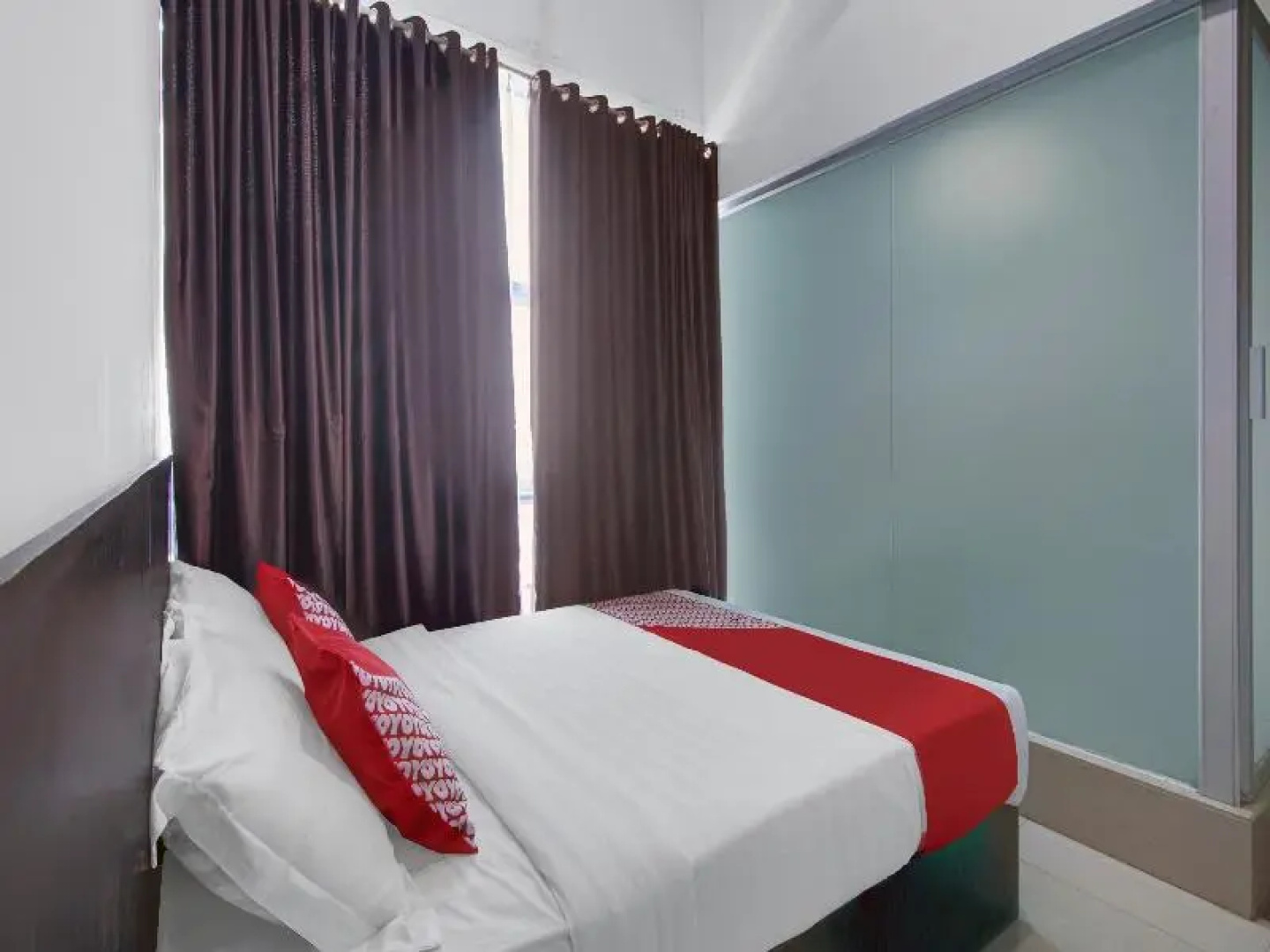 OYO 90419 Azzahra Homestay Syariah
