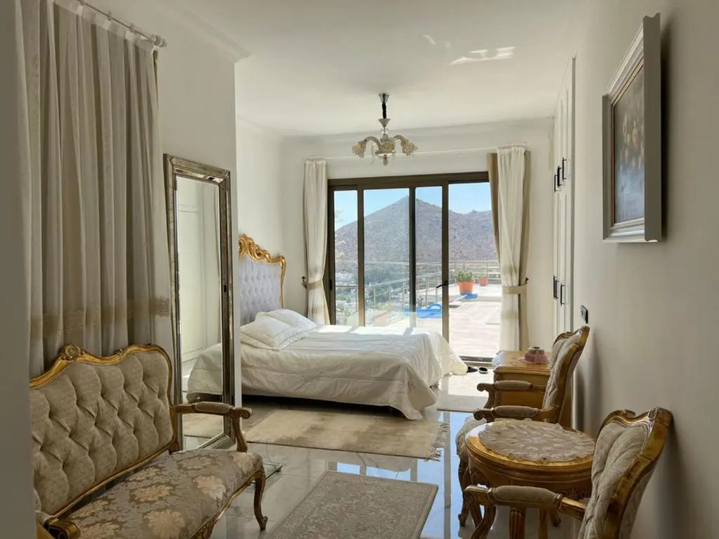 House Within 5 Min Walk to Beach in Akyarlar