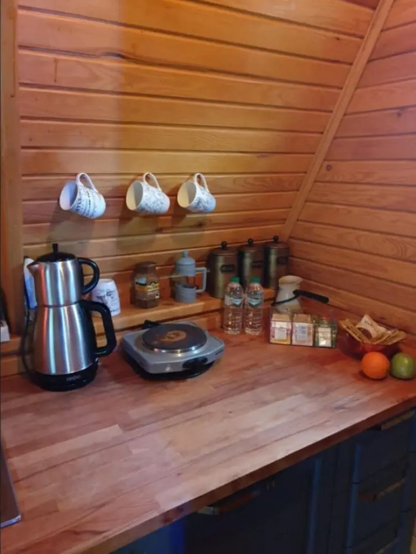 Bungalow With Shared Garden Near Beach in Cinarcik