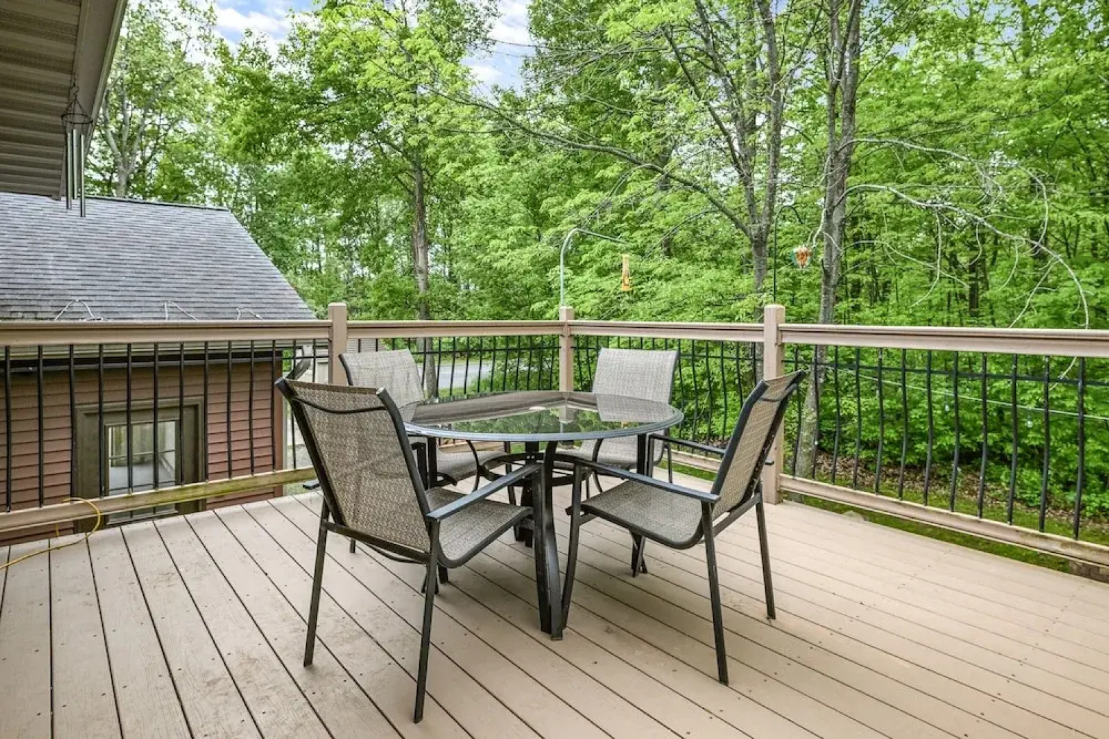 Woodland Escape - Upper Suite