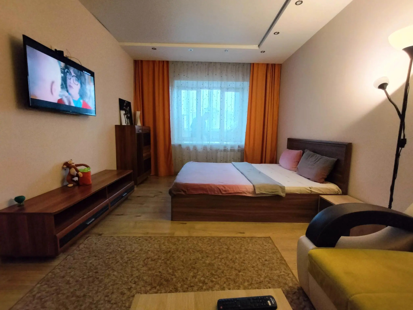 Фреш рум на улице Грибоедова, д 5, к.1