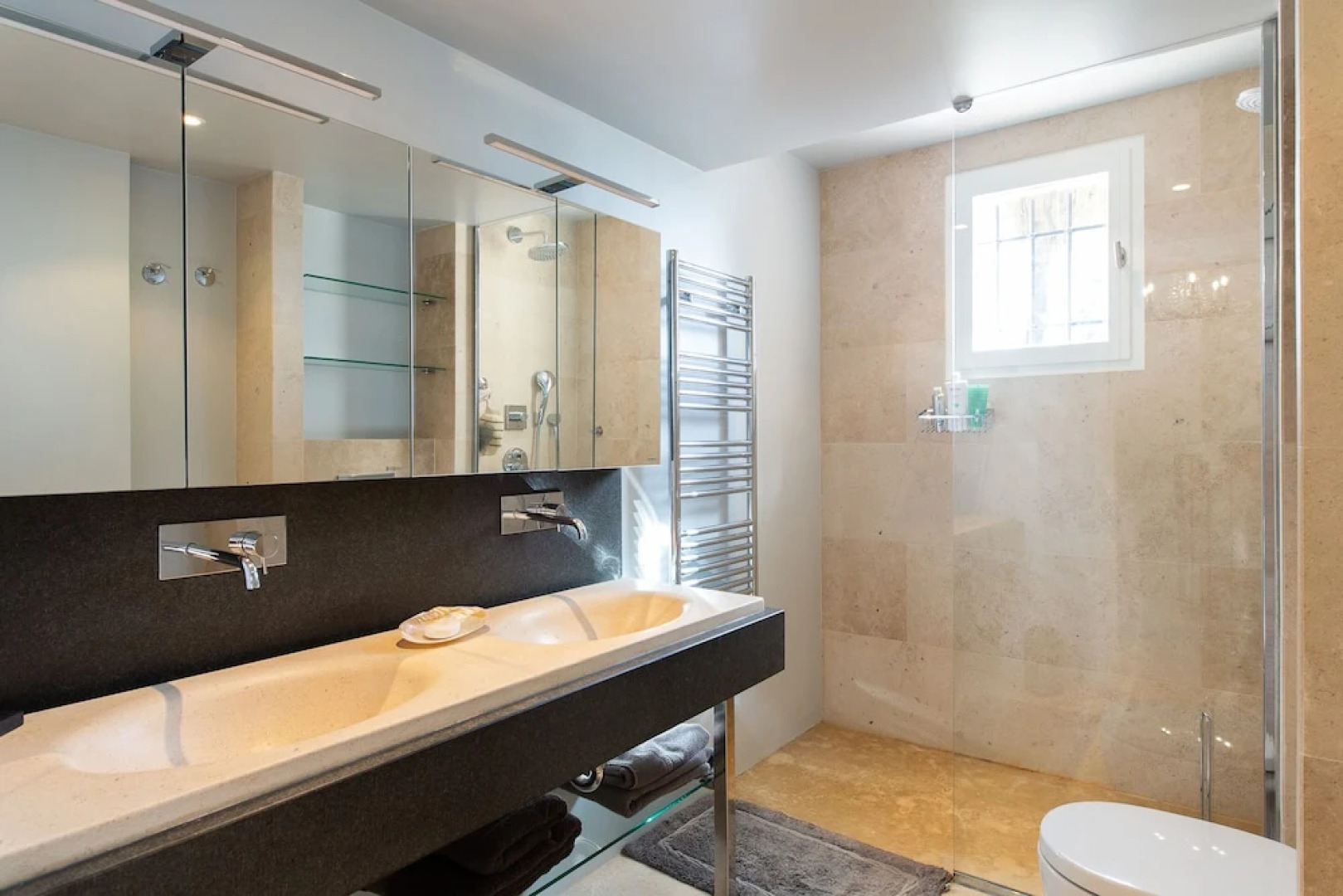 Vaneau Splendide villa vue mer avec jardin et piscine