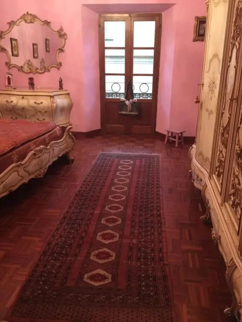 Lalla's Central Apartment