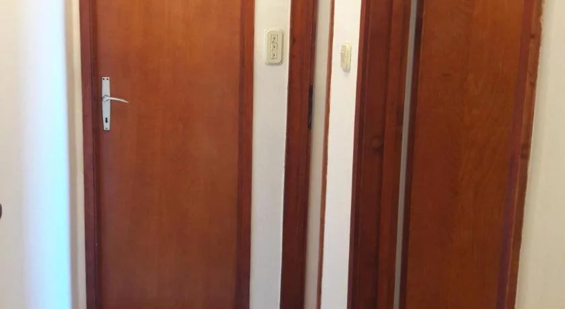 Apartments Metajna X