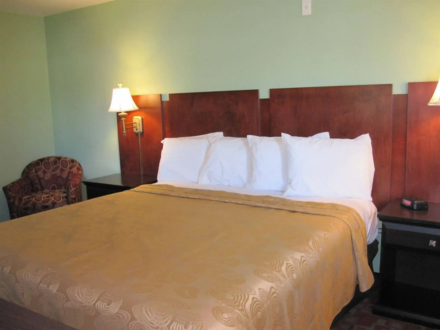 Rancho California Inn