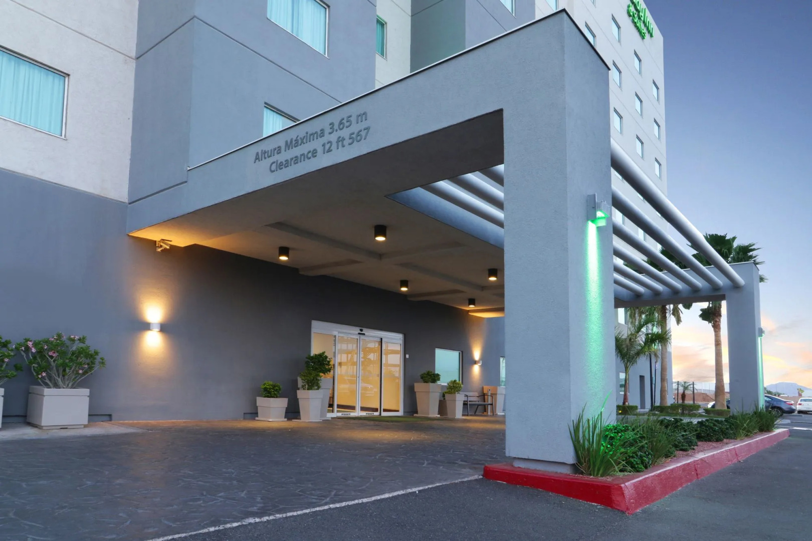 Holiday Inn Hotel & Suites Hermosillo Aeropuerto by IHG