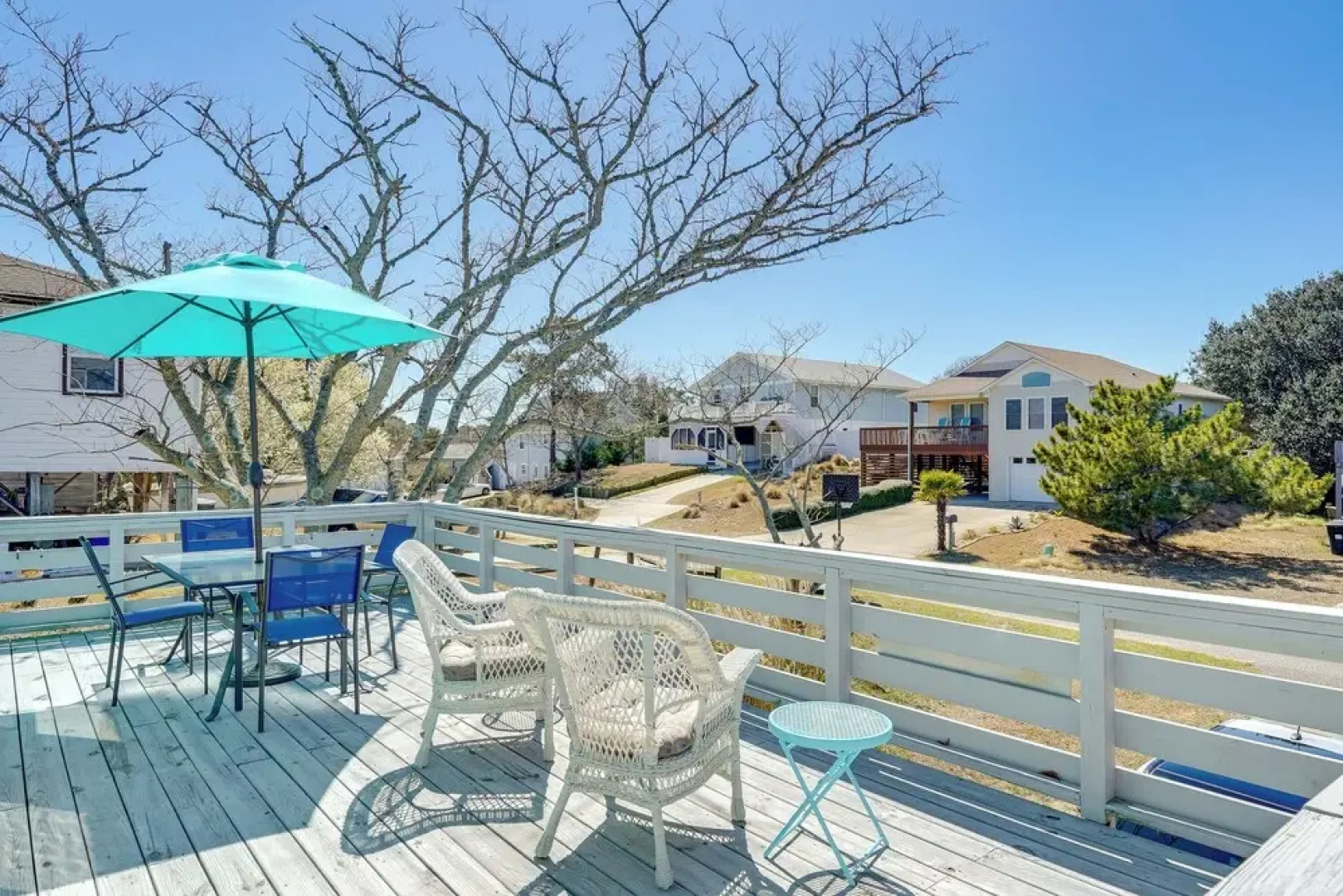 1 Mi to Avalon Pier: Charming Coastal Cottage!