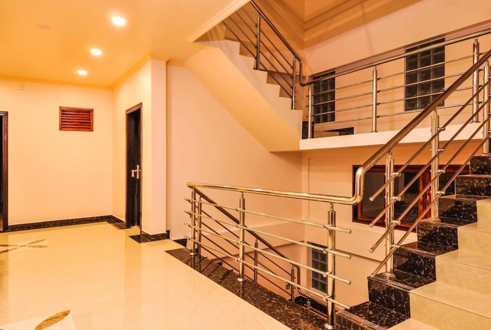 Отель Sunrise Beach and Spa