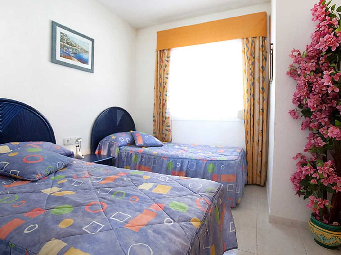 Holiday Home Imperial Park 02