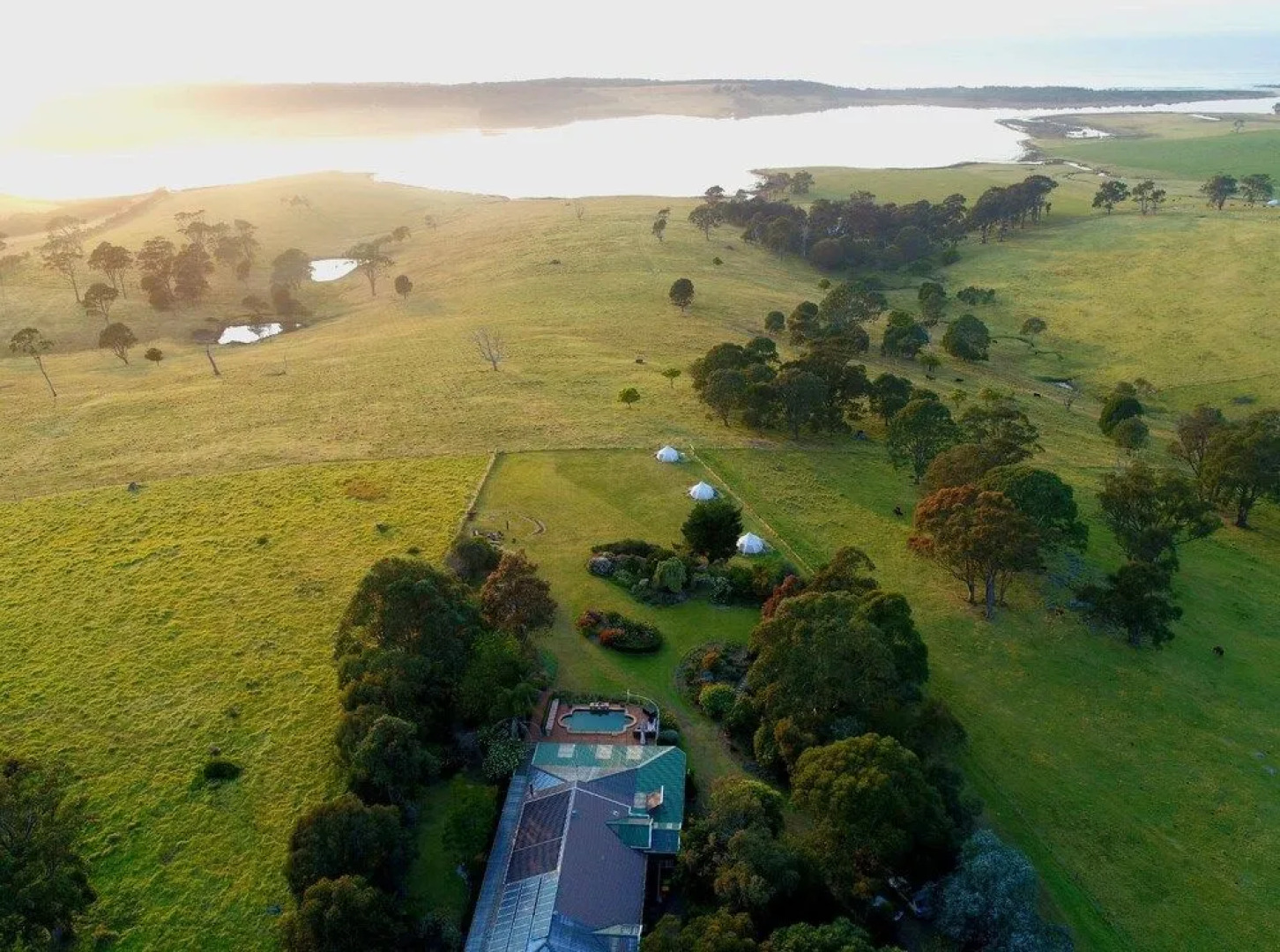 Tilba Lake Camp - Glamping