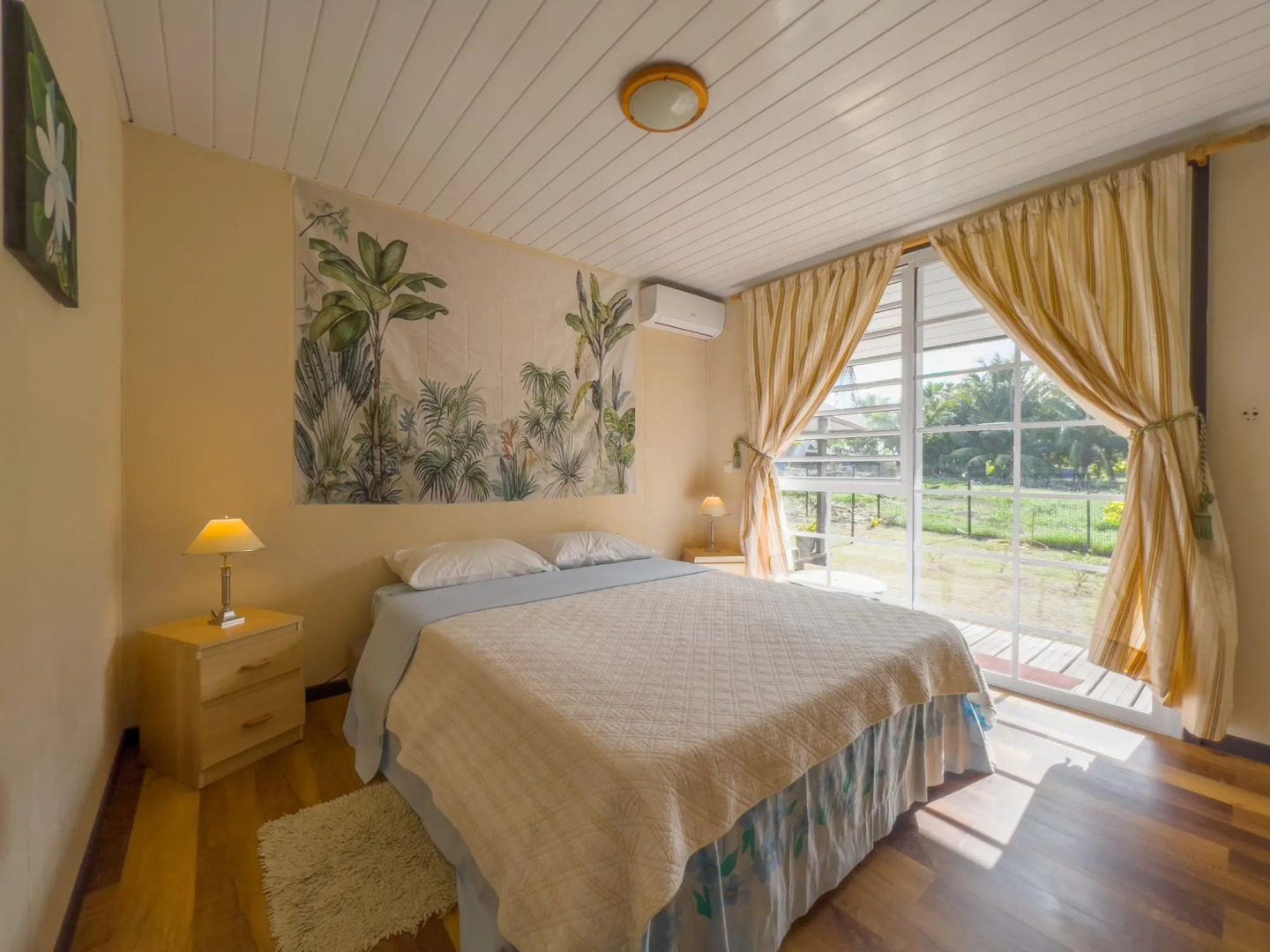 TAHITI - Bungalow Teava Beach