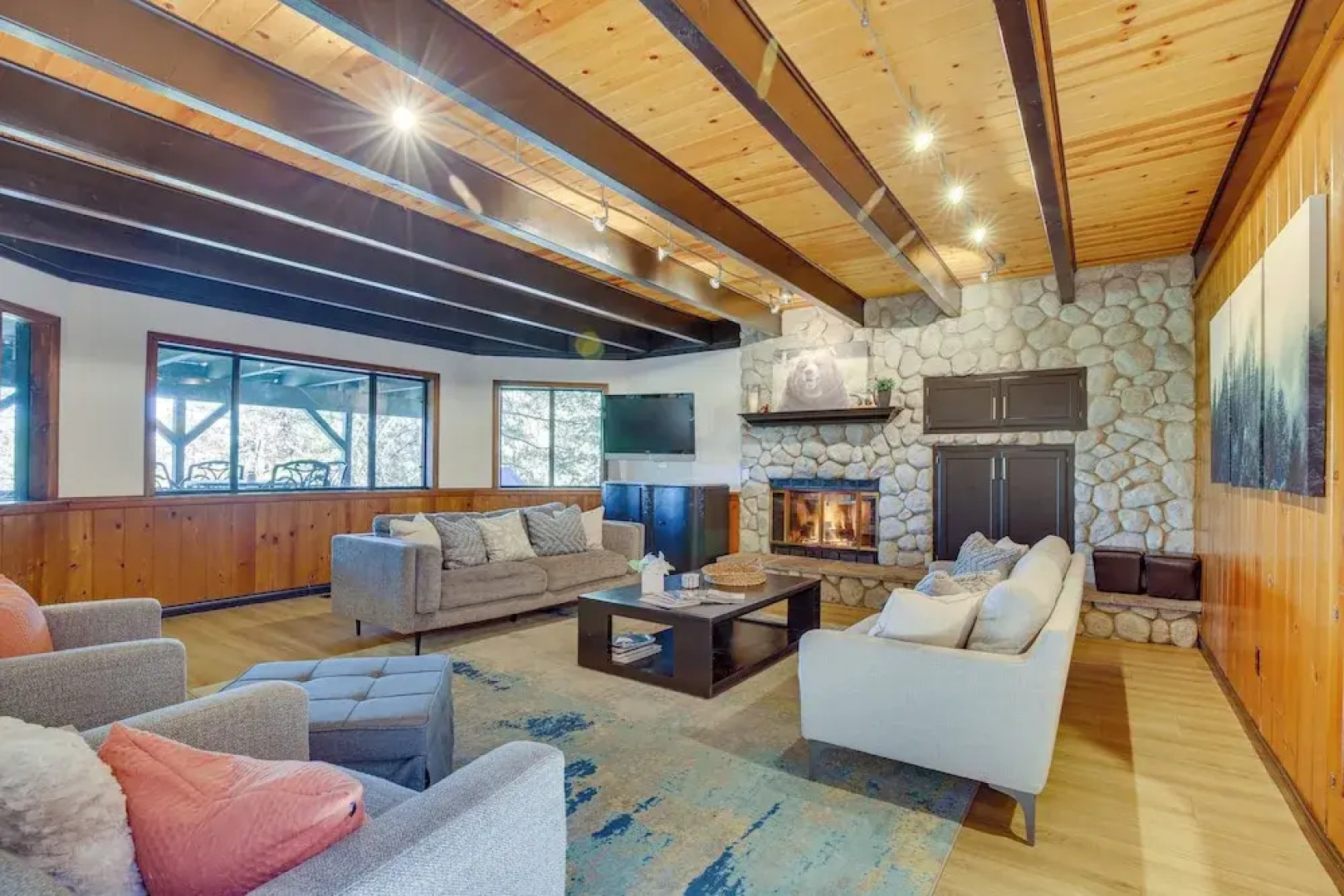 3 Decks, Game Room + Views: Lake Arrowhead Home!