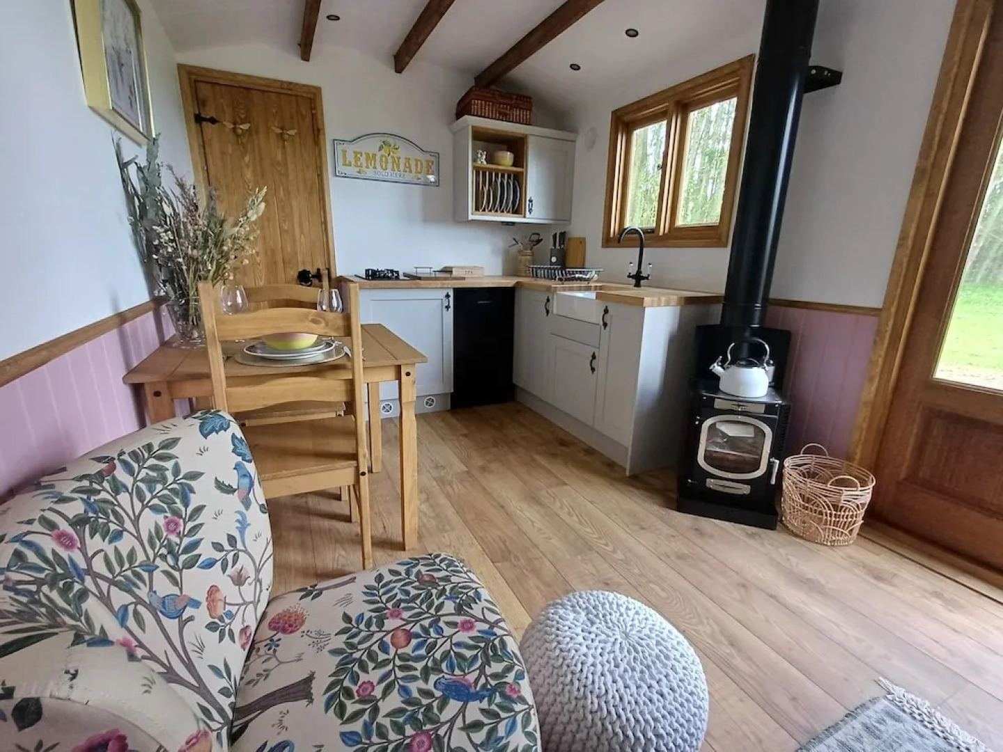 The Heartwood - Luxury Cabin Near York