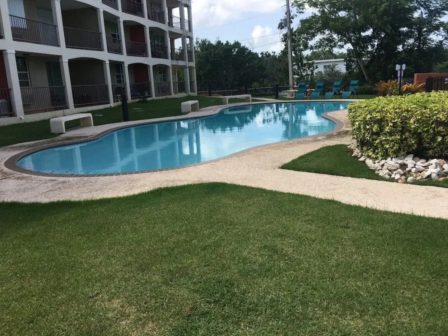 Bahia Serena B-1