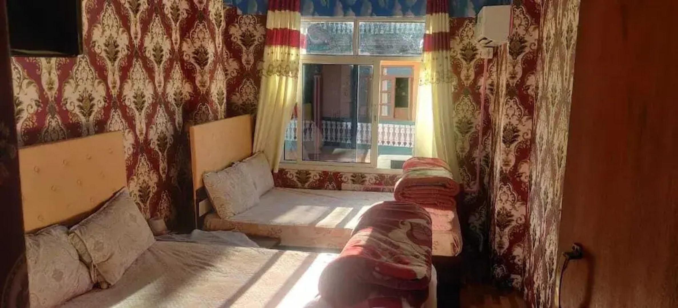 SS Hotel Kings & Lodge Charikot Dolakha