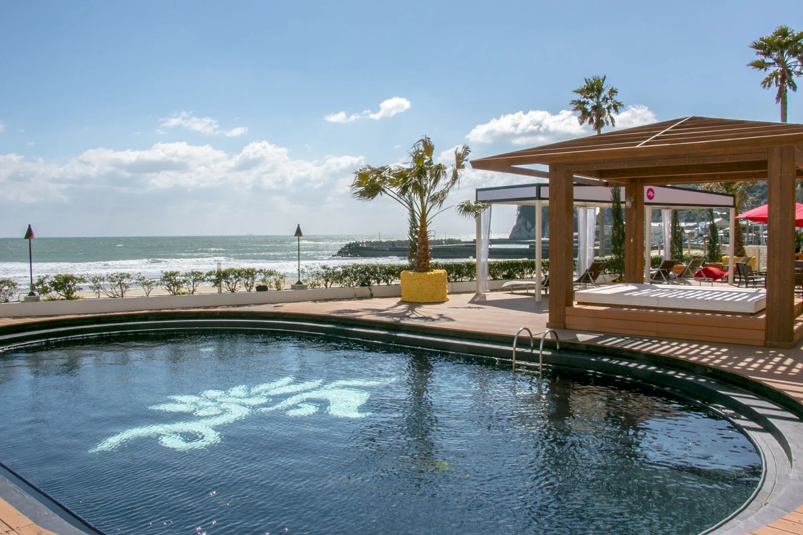 Sayan Terrace Hotel & Resort