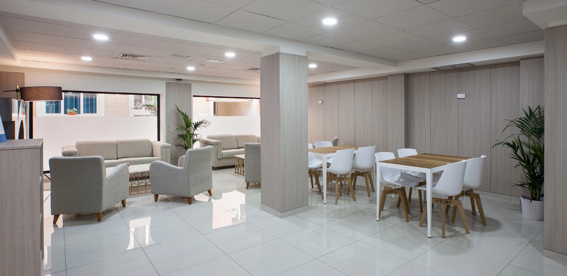 Отель NH Las Palmas Playa las Canteras