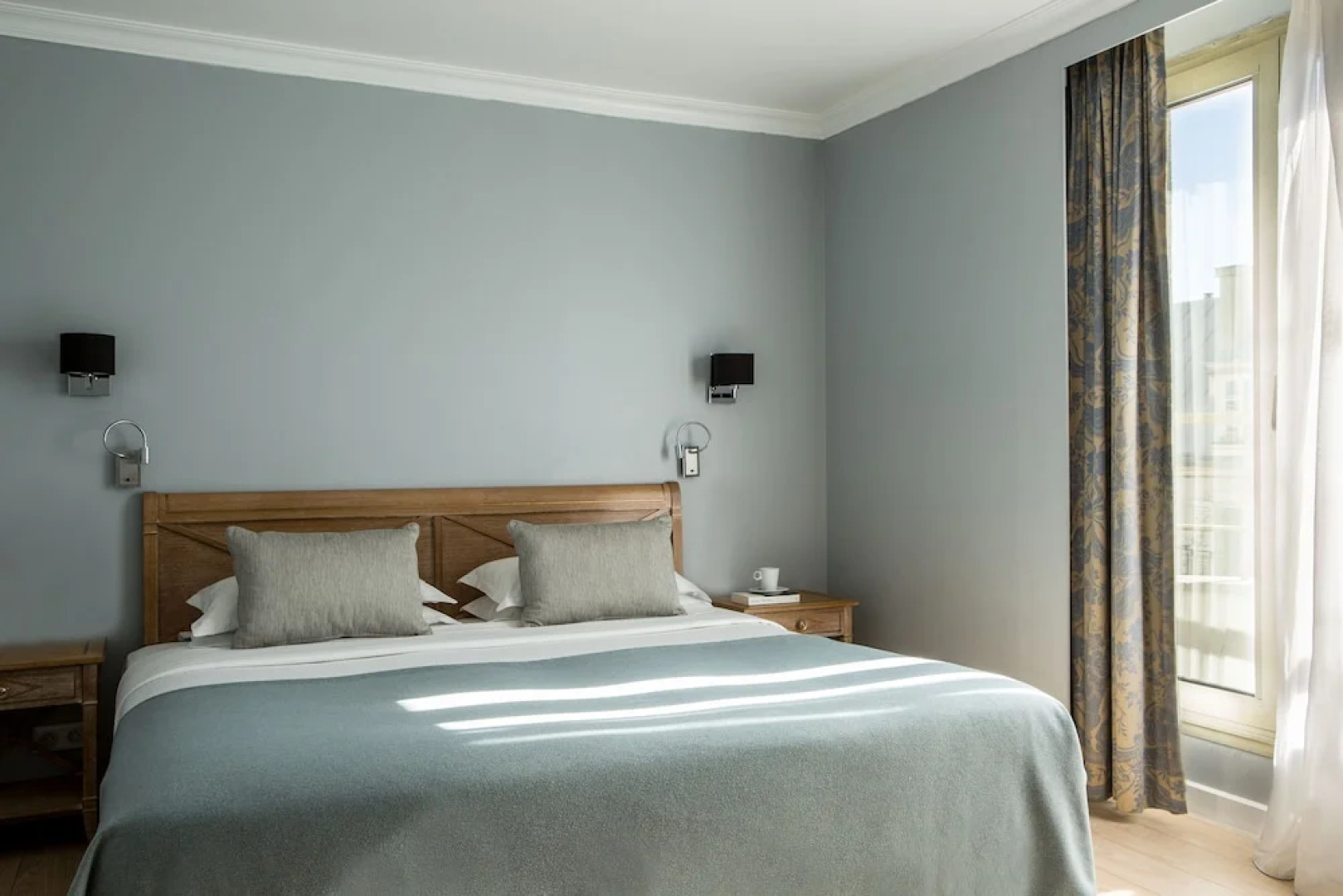 Royal Garden Champs-Elysées