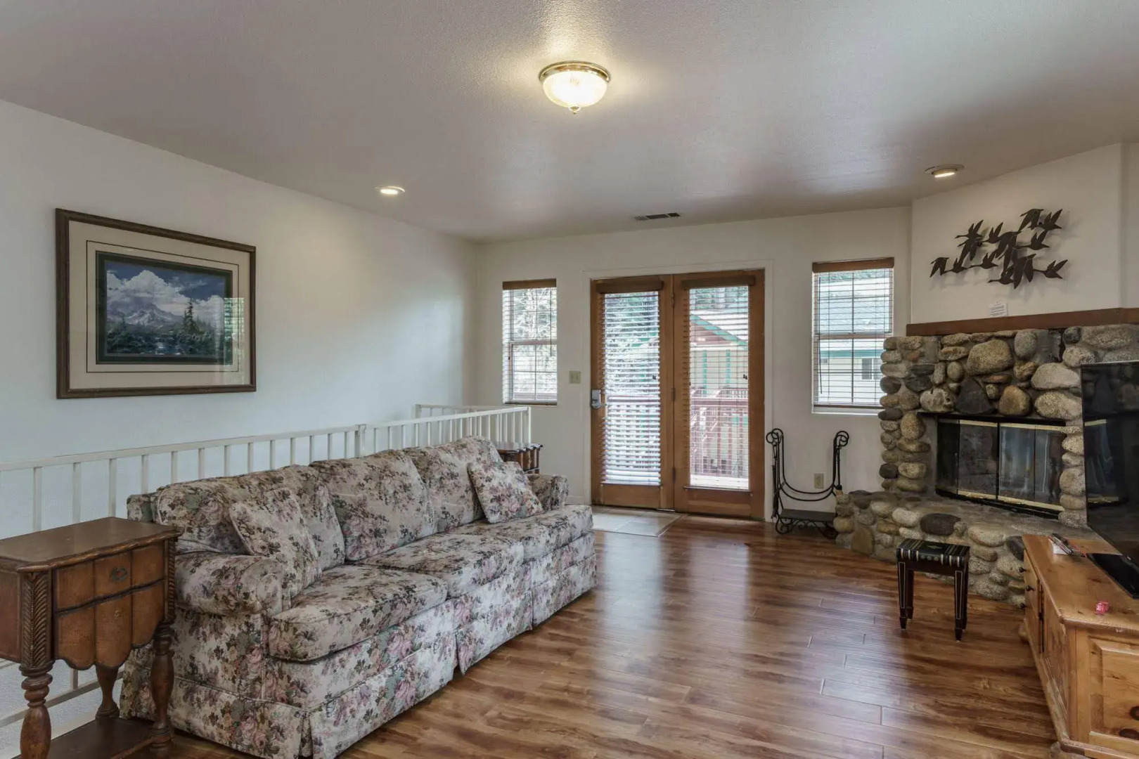 Inside Yosemite Spring Wonderland