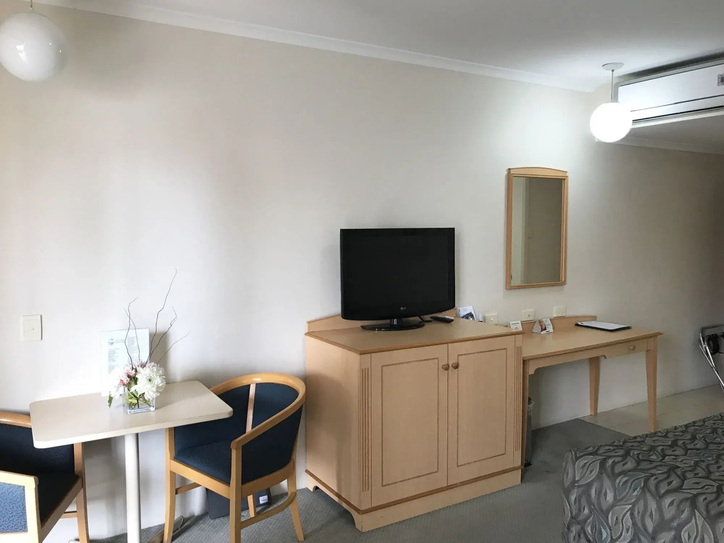 Comfort Inn Blue Lagoon