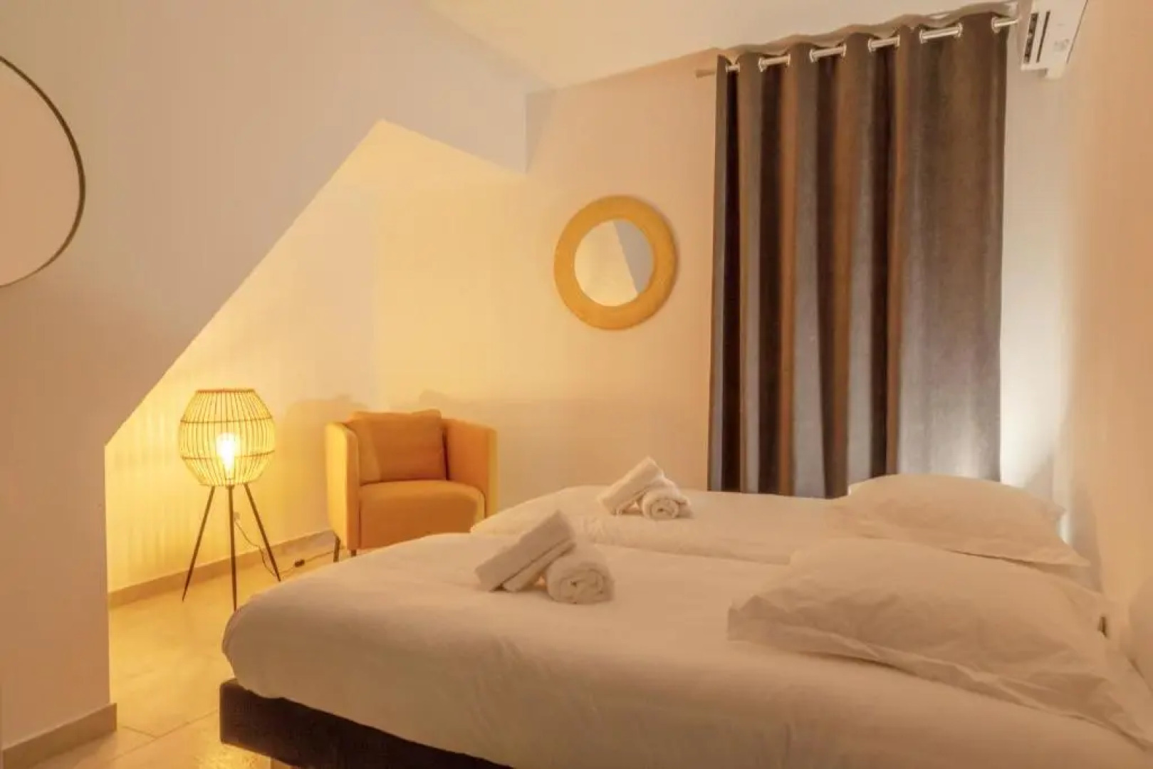 Belle Maison l'agave Contemporaine à 4KM de lourmarin