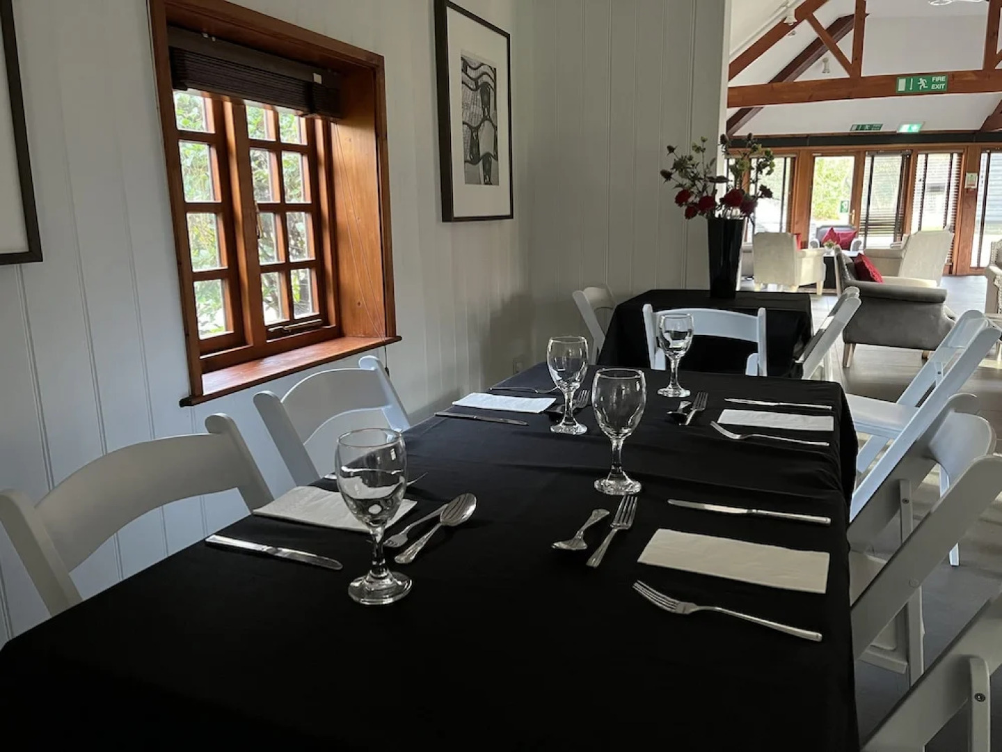 Charming 20-bed Self Contained Dwelling in Hook