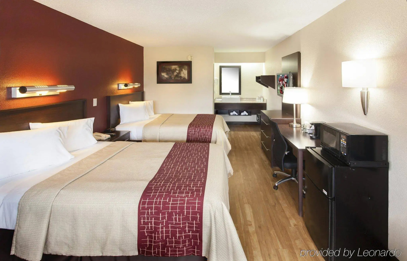 Red Roof Inn PLUS+ Secaucus - Meadowlands - NYC