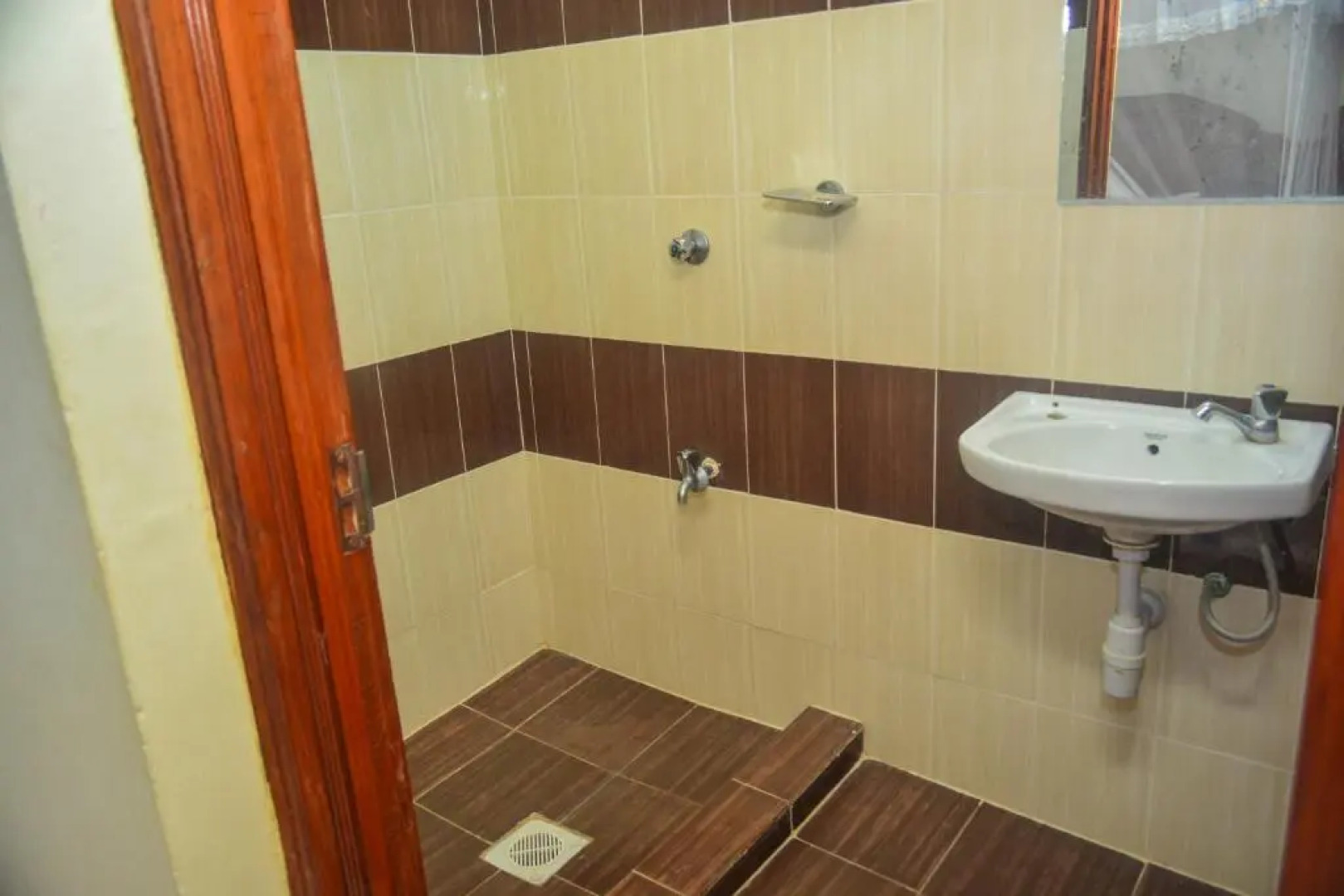 Fastcare Luxury Apartments O