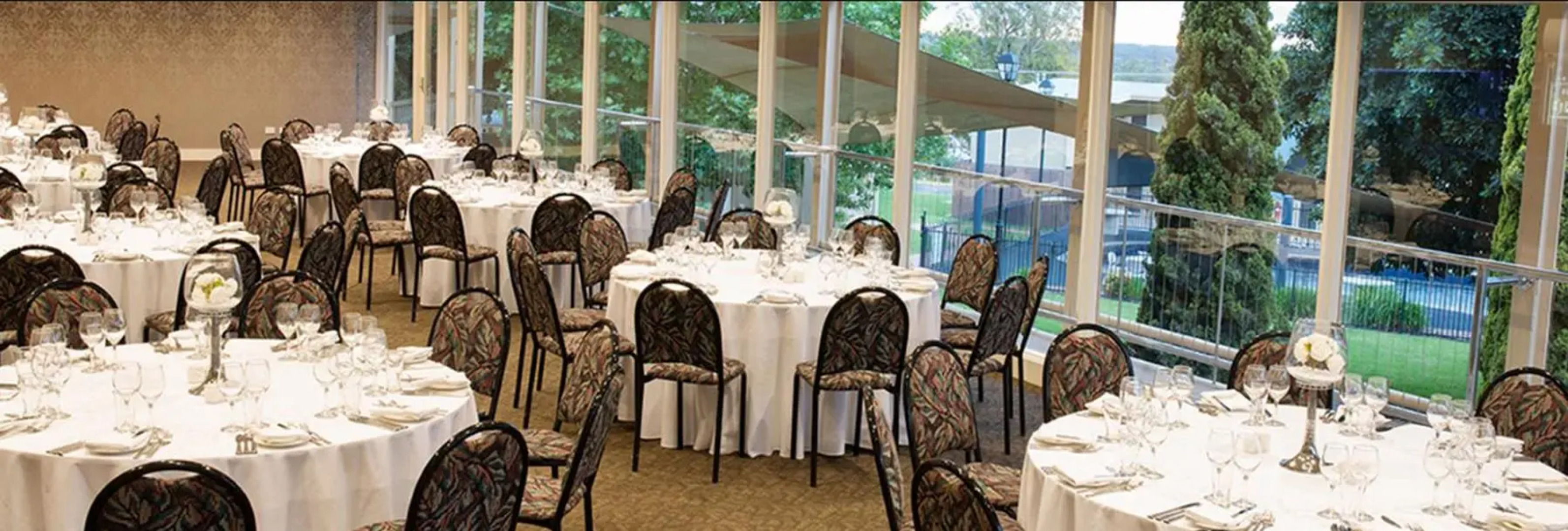 Loxton Community Hotel Motel